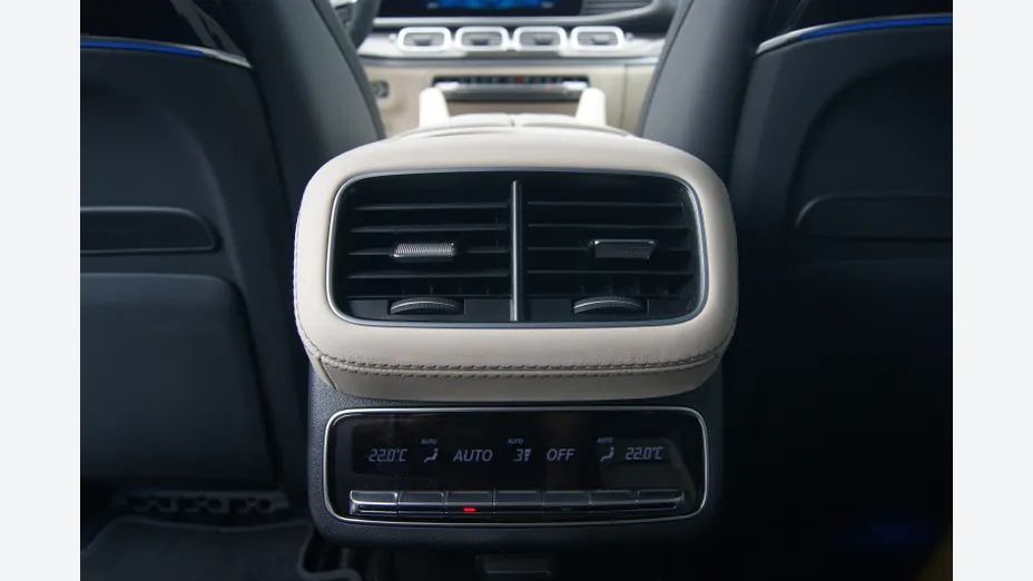 MERCEDES-BENZ GLS -