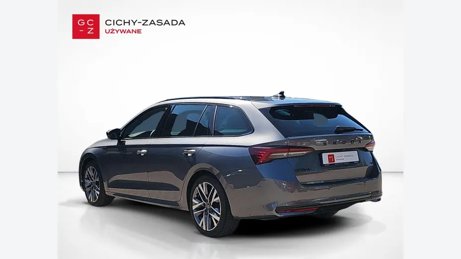 SKODA Octavia -