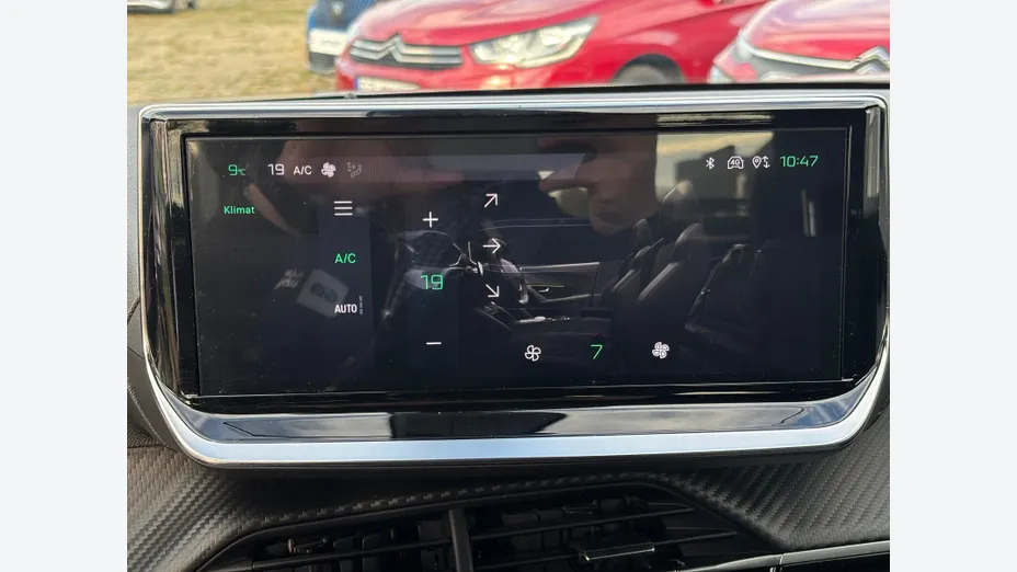 PEUGEOT 2008 2008 PureTech 100 Allure S&S BVM6