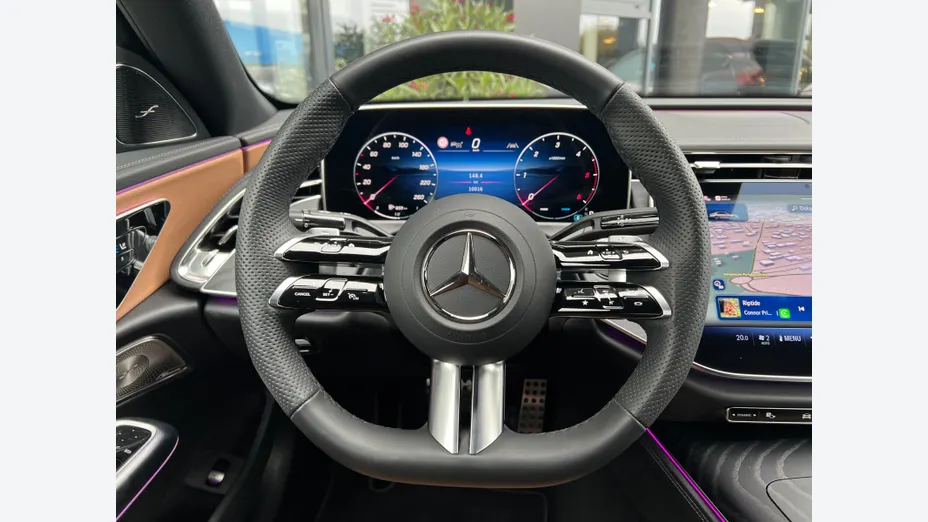 MERCEDES-BENZ E Klasa E 220 d mHEV 4-Matic AMG 9G-Tronic