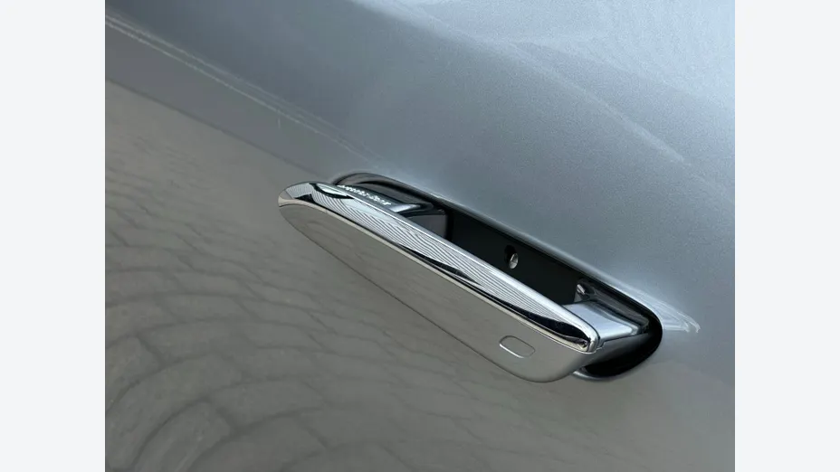 MERCEDES-BENZ E Klasa -