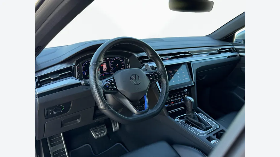 VOLKSWAGEN Arteon Arteon 2.0 TSI 4Motion R DSG