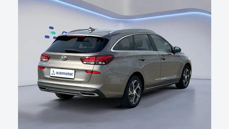 HYUNDAI i30 i30 1.0 T-GDI Smart