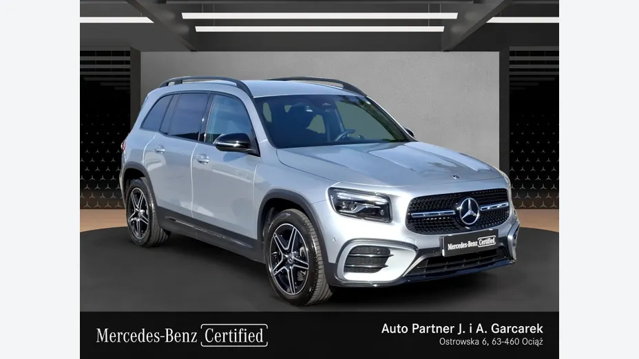 MERCEDES-BENZ GLB GLB 200 mHEV AMG Line 7G-DCT