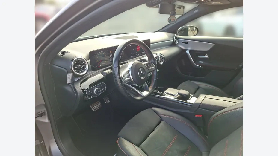 MERCEDES-BENZ A Klasa A 250 4-Matic AMG Line 7G-DCT