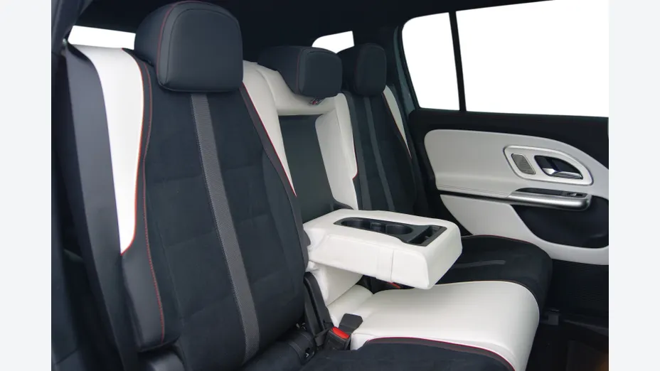 MERCEDES-BENZ GLB -