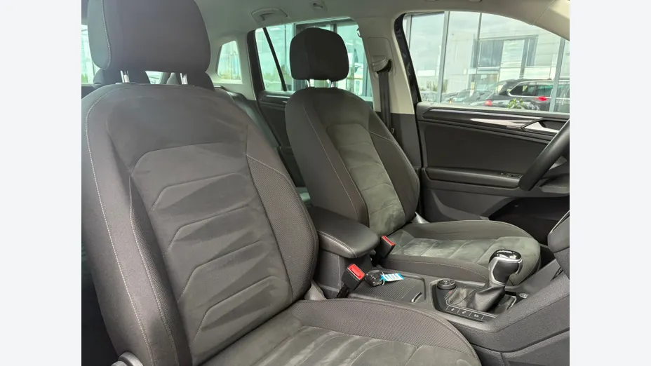 VOLKSWAGEN Tiguan Tiguan 2.0 TDI SCR 4Mot. Elegance DSG