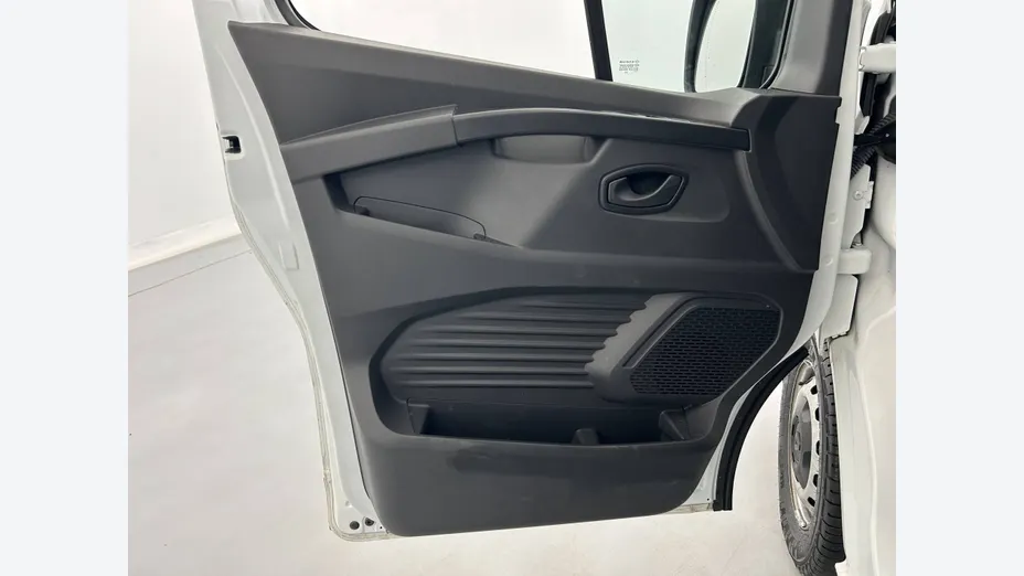 RENAULT Trafic -