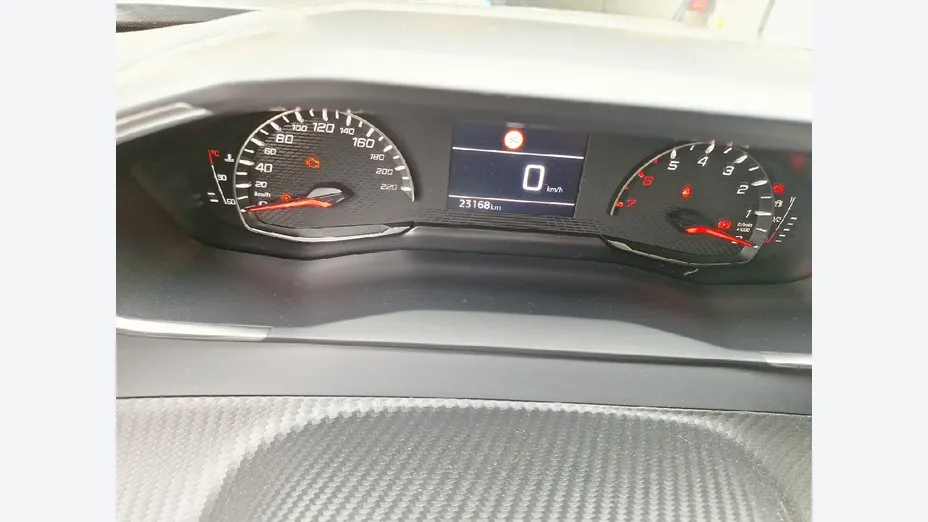 PEUGEOT 2008 -