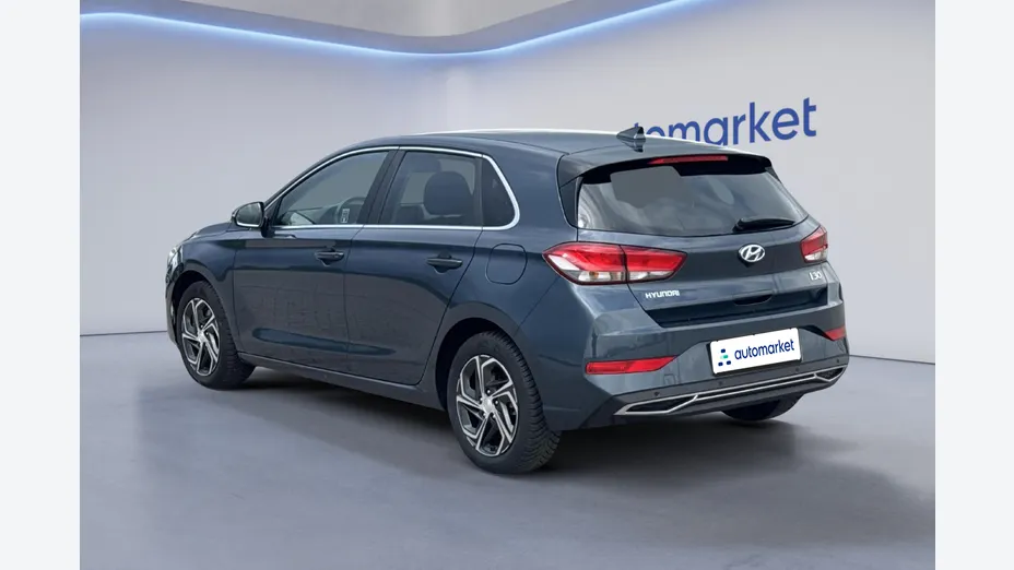 HYUNDAI i30 i30 1.0 T-GDI Smart