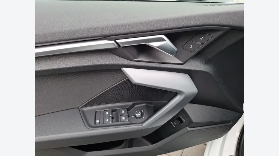 AUDI A3 Sportback -