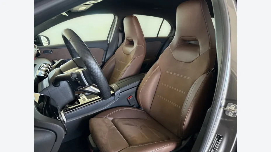 MERCEDES-BENZ A Klasa A 200 AMG Line 7G-DCT