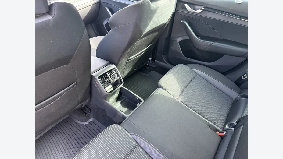 SKODA Octavia -