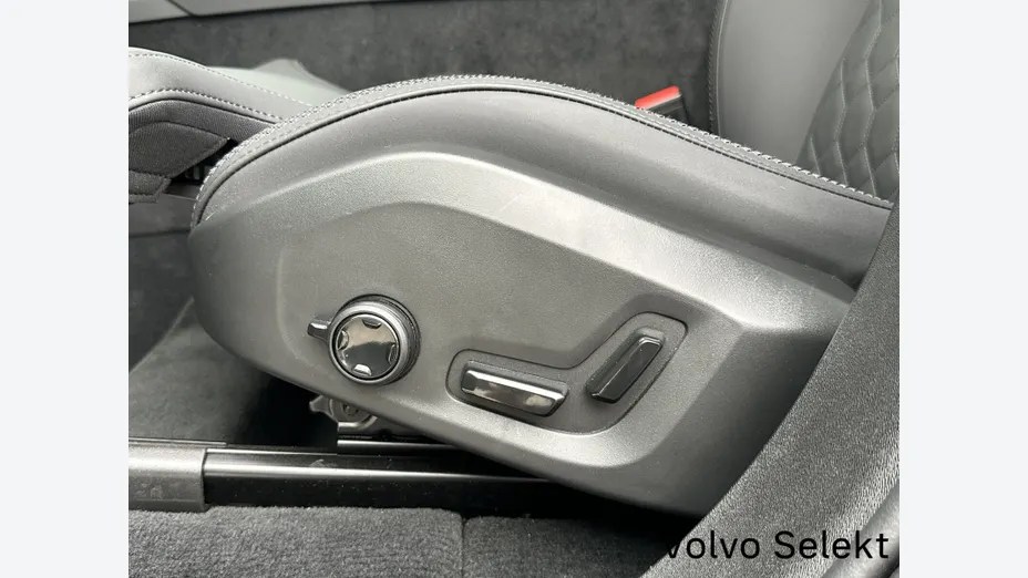 VOLVO XC90 XC90 B5 B AWD Plus Bright 7os aut