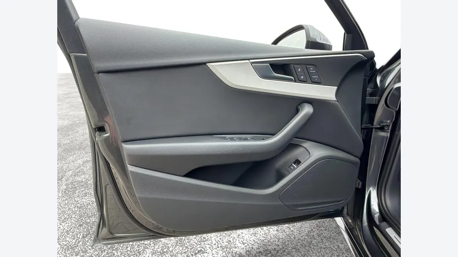 AUDI A4 Avant -