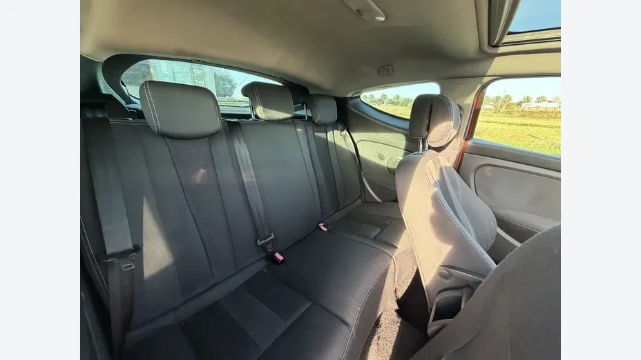 RENAULT Megane -