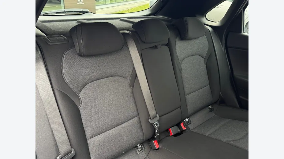 HYUNDAI i30 i30 1.0 T-GDI Smart DCT