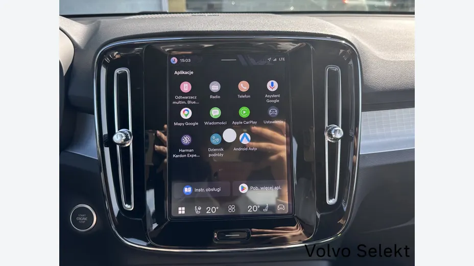 VOLVO XC40 XC40 B3 Plus Dark aut