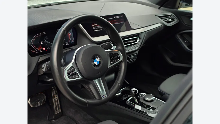 BMW Seria 2 218i M Sport aut