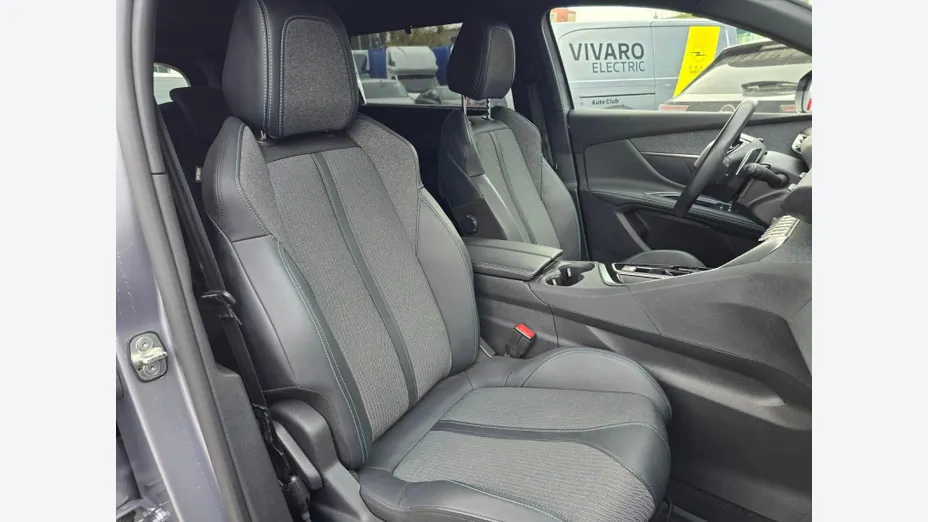 PEUGEOT 5008 5008 1.2 PureTech mHEV Allure Pack S&S e-DCS6