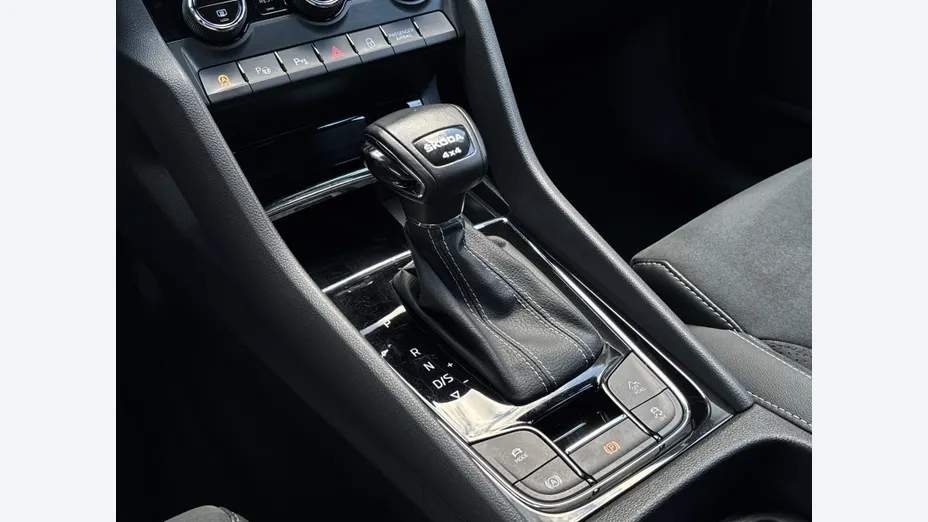 SKODA Kodiaq Kodiaq 2.0 TDI 4x4 Sportline DSG