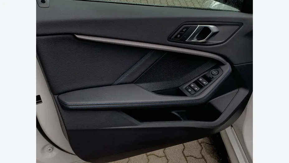 BMW Seria 2 218i M Sport aut