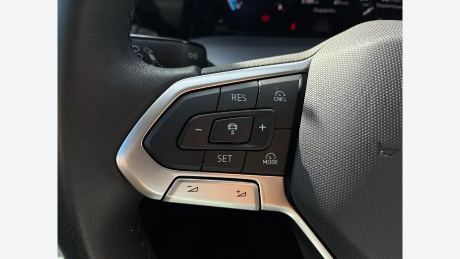 VOLKSWAGEN Golf Golf VIII 1.5 TSI