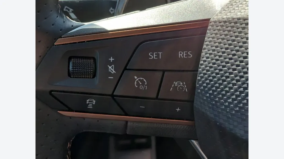 CUPRA Leon -
