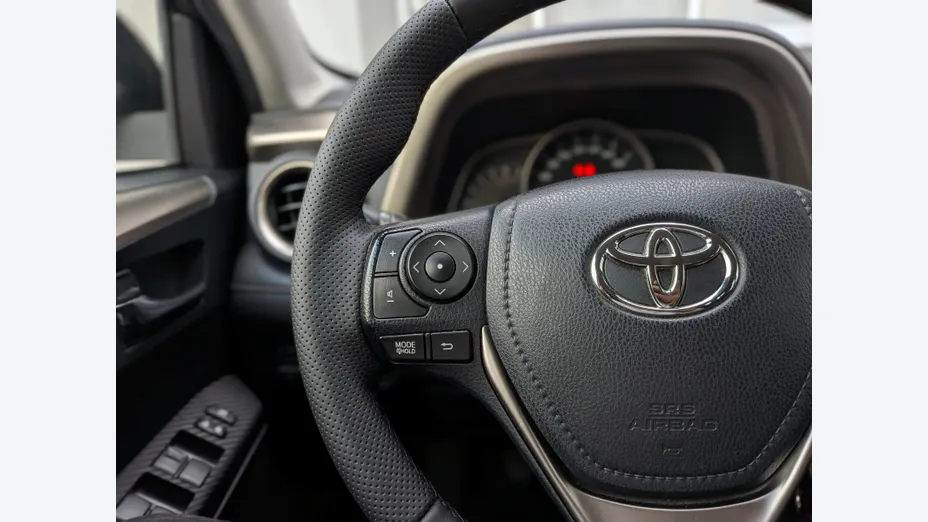 TOYOTA RAV4 RAV4 2.0 D-4D Premium 4x2