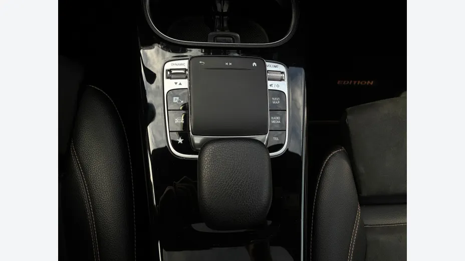 MERCEDES-BENZ A Klasa A 250 4-Matic Edition 1 7G-DCT