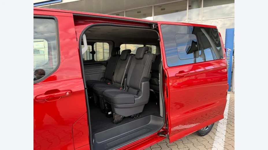 FORD Transit Custom Transit Custom Kombi 2.0 EcoBlue 320 L2H1 Limited Aut. M1 Nowy