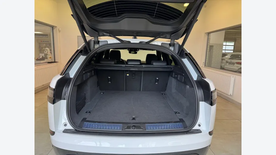 LAND ROVER Range Rover Velar Velar 2.0 D200 mHEV Dynamic SE