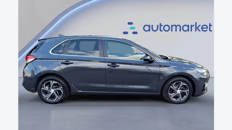 HYUNDAI i30 i30 1.0 T-GDI Smart DCT