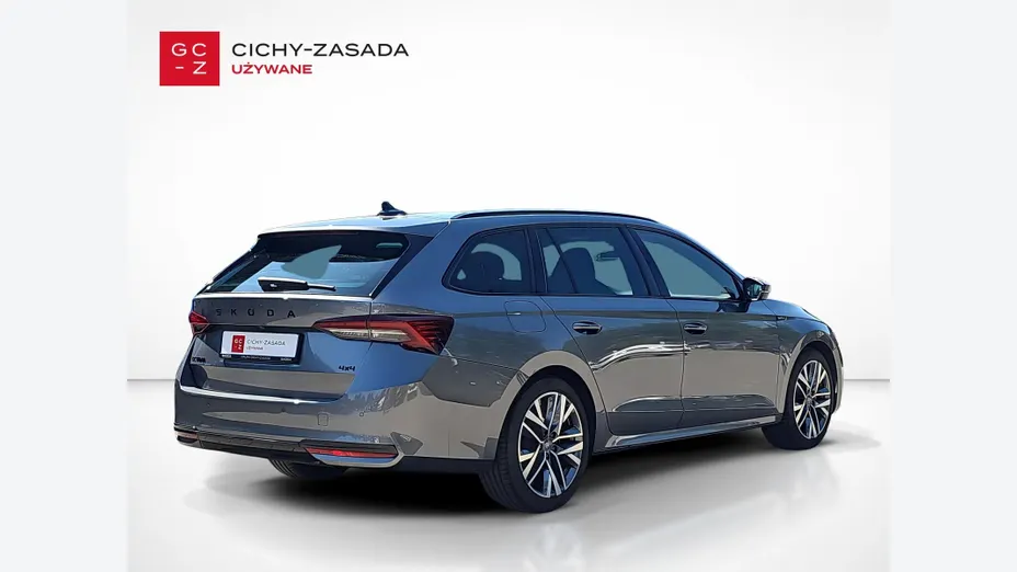 SKODA Octavia -