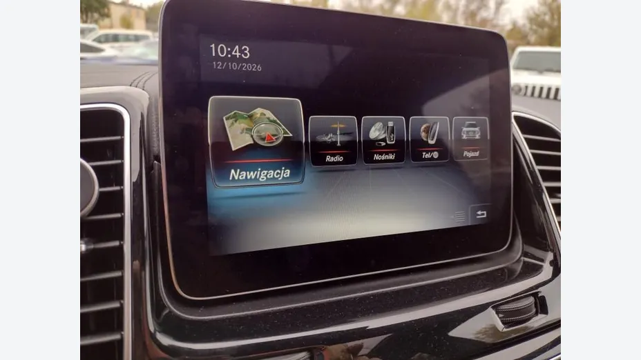 MERCEDES-BENZ GLS -