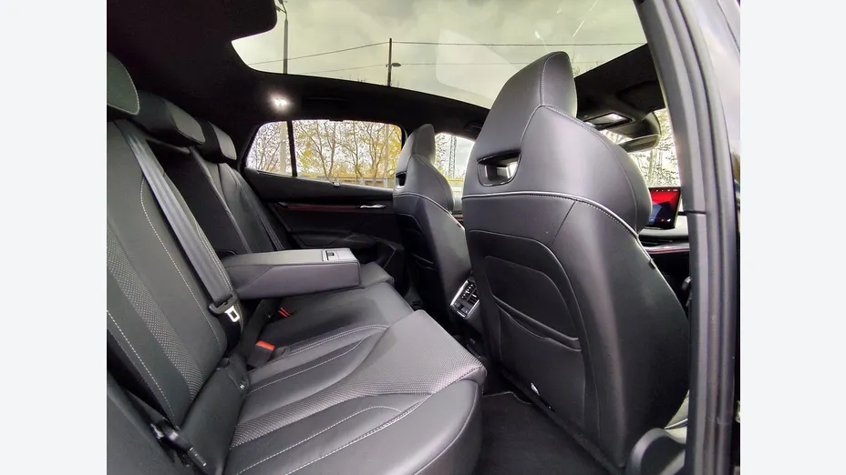 SKODA Enyaq -
