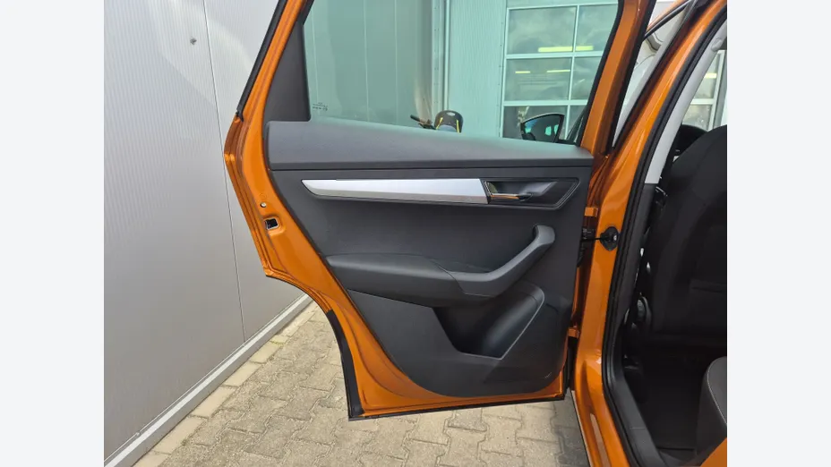 SKODA Karoq Karoq 1.5 TSI ACT Drive DSG Nowy