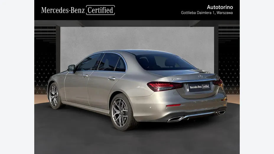 MERCEDES-BENZ E Klasa E 220 d 4-Matic AMG