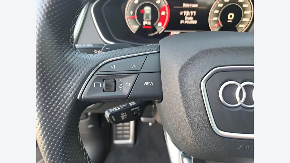 AUDI SQ5 -