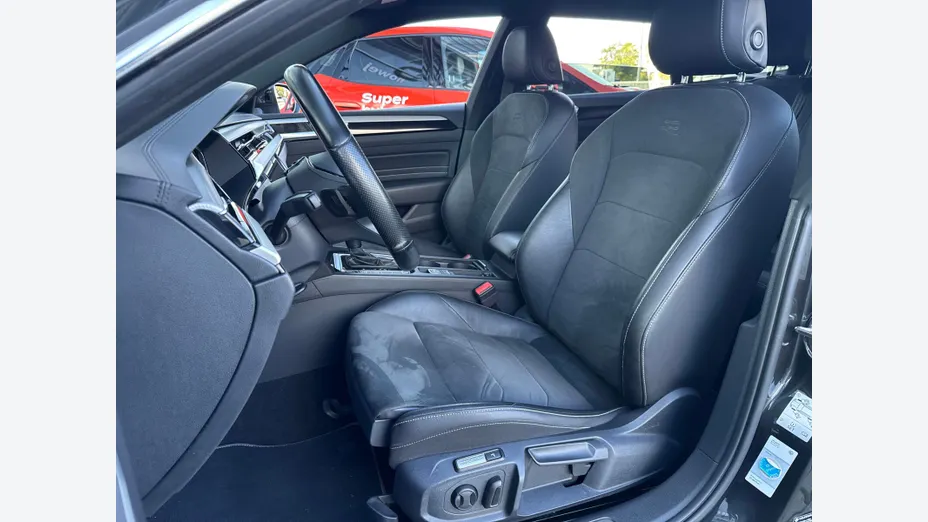 VOLKSWAGEN Arteon Arteon 2.0 TDI R-Line DSG