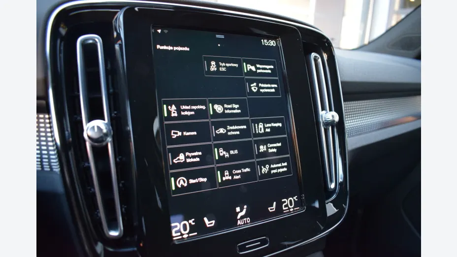 VOLVO XC40 XC40 T3 R-Design aut
