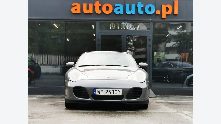 PORSCHE 911 -
