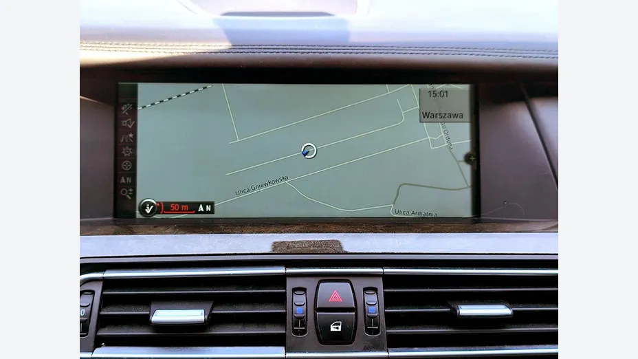 BMW Seria 7 750Li xDrive