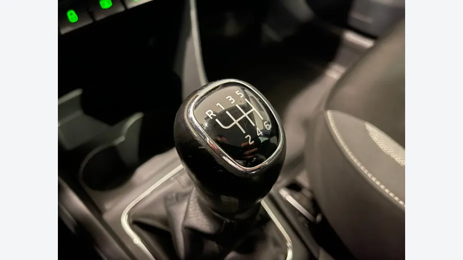 SKODA Rapid Rapid 1.0 TSI Ambition