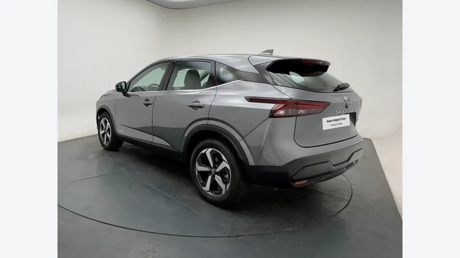 NISSAN Qashqai -