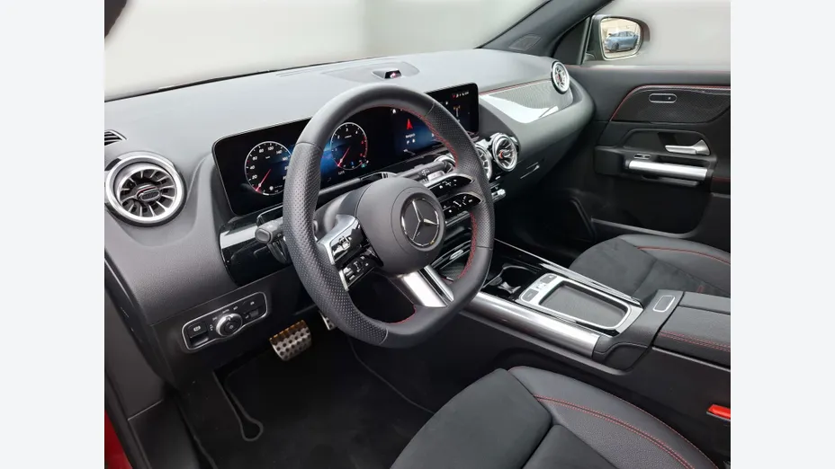 MERCEDES-BENZ GLA GLA 220 d 4-Matic AMG Line 8G-DCT