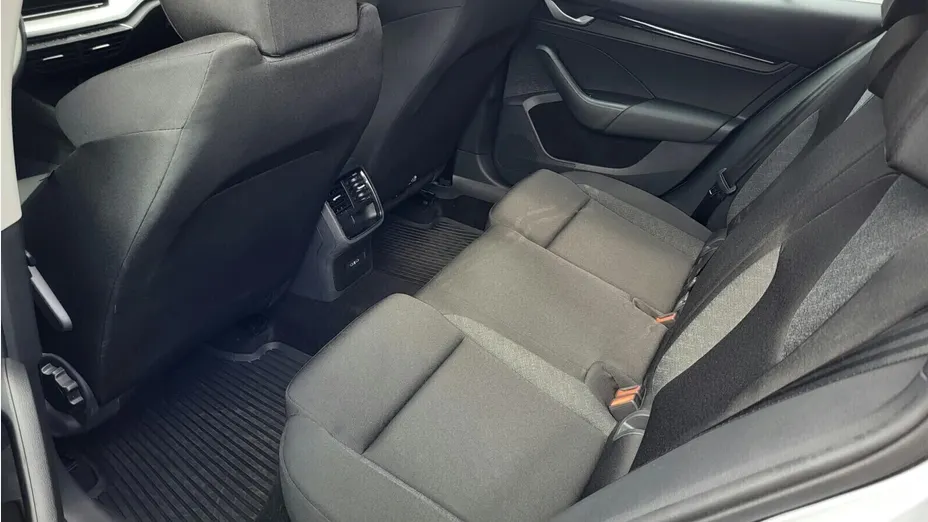 SKODA Octavia Octavia 1.5 TSI mHEV Essence DSG