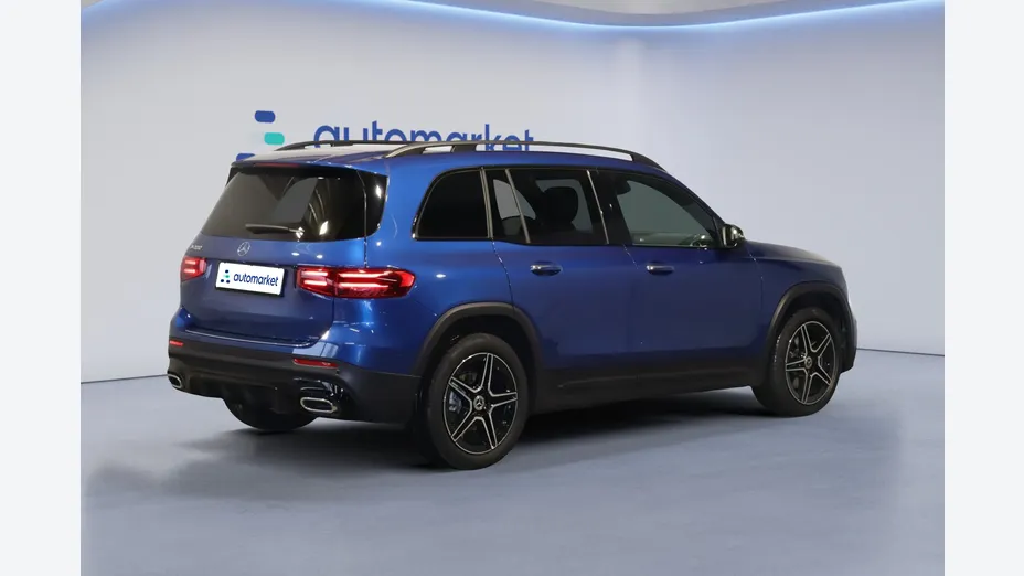 MERCEDES-BENZ GLB GLB 200 mHEV AMG Line 7G-DCT