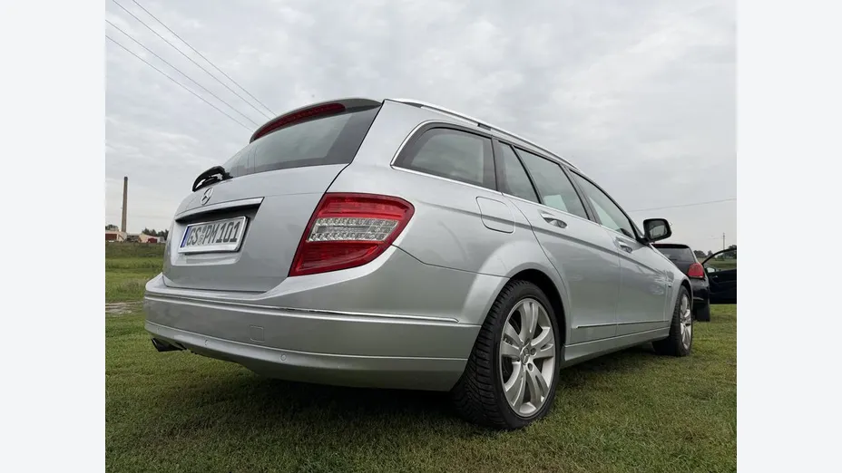 MERCEDES-BENZ C Klasa -
