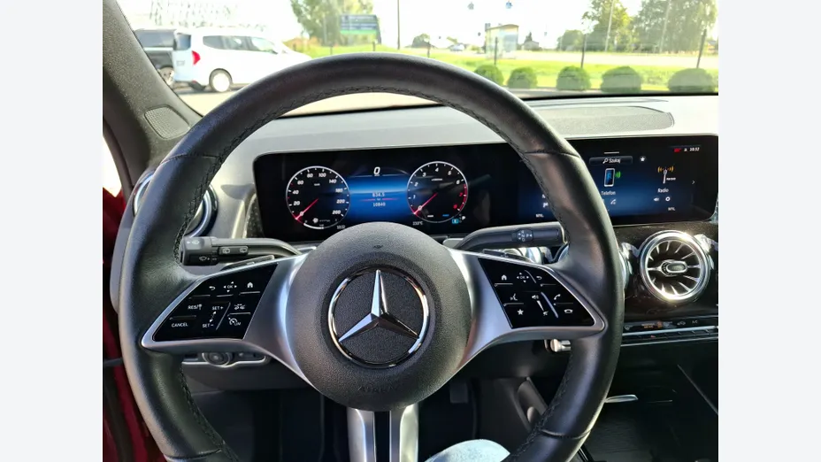 MERCEDES-BENZ GLB GLB 200 mHEV Progressive 7G-DCT